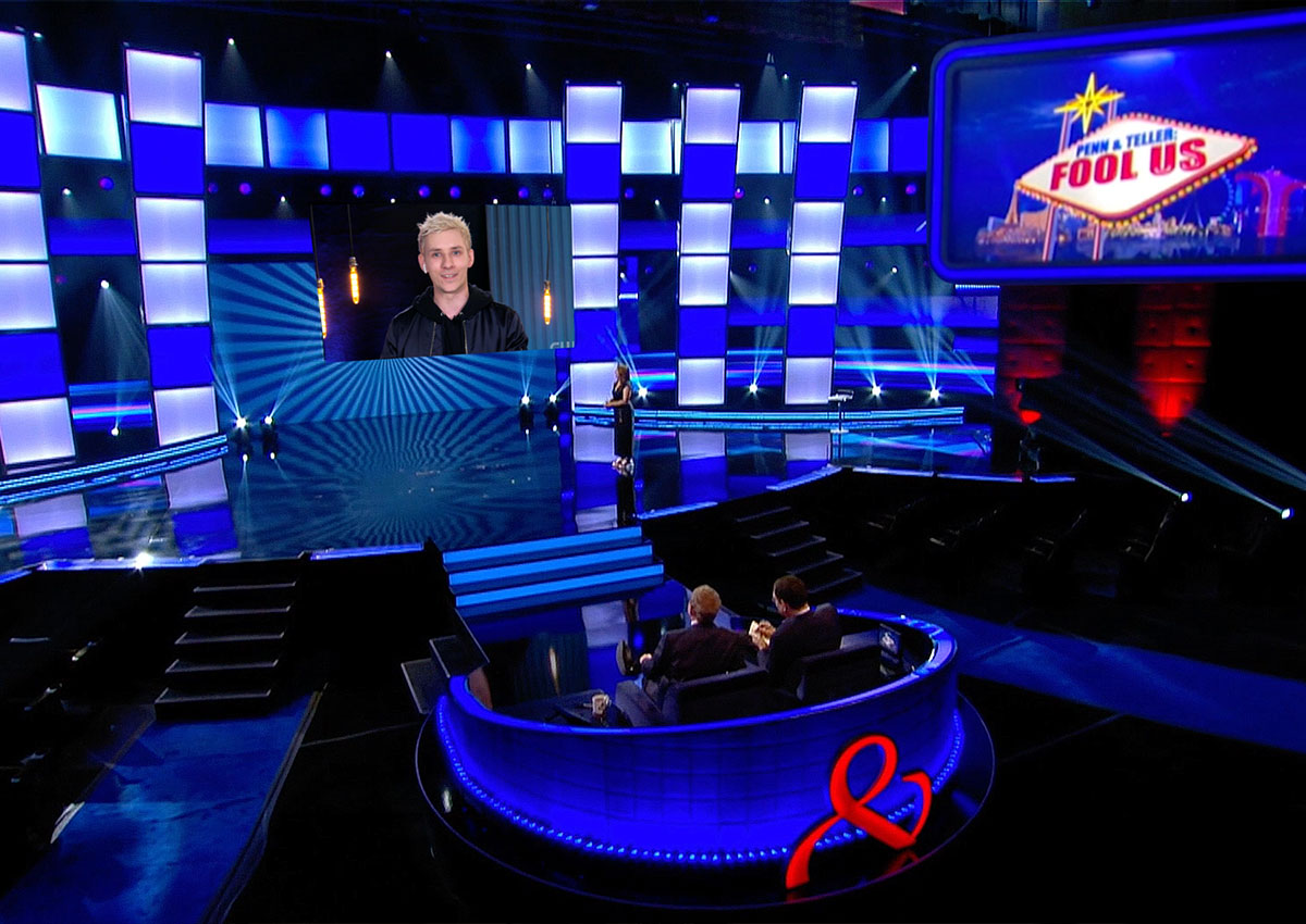 Mellow_Fool-Us_Studio